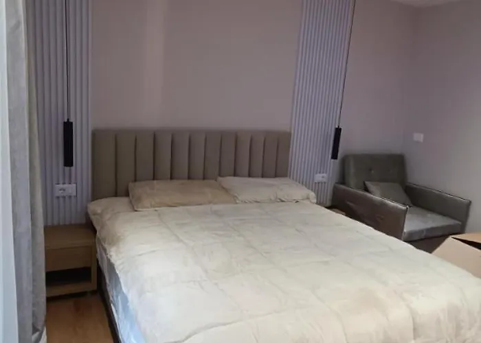 Apartment Henry's Tirana