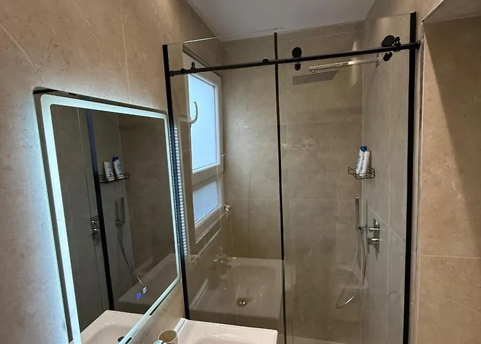 Appartement Henry's Tirana