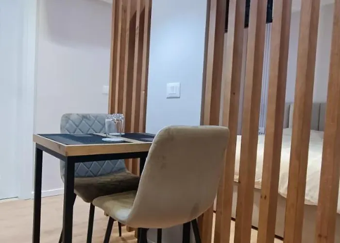 Henry's ティラナ