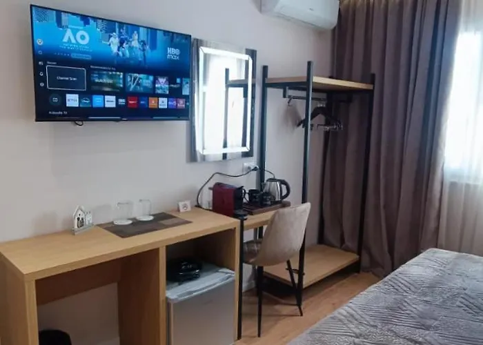 Henry's ティラナ